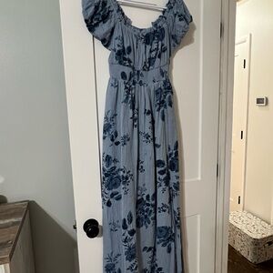 Bluivy Light Blue Floral Maxi Dress